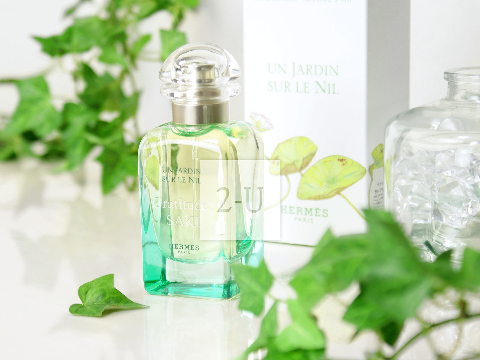 設計獨特的香水作生日禮物