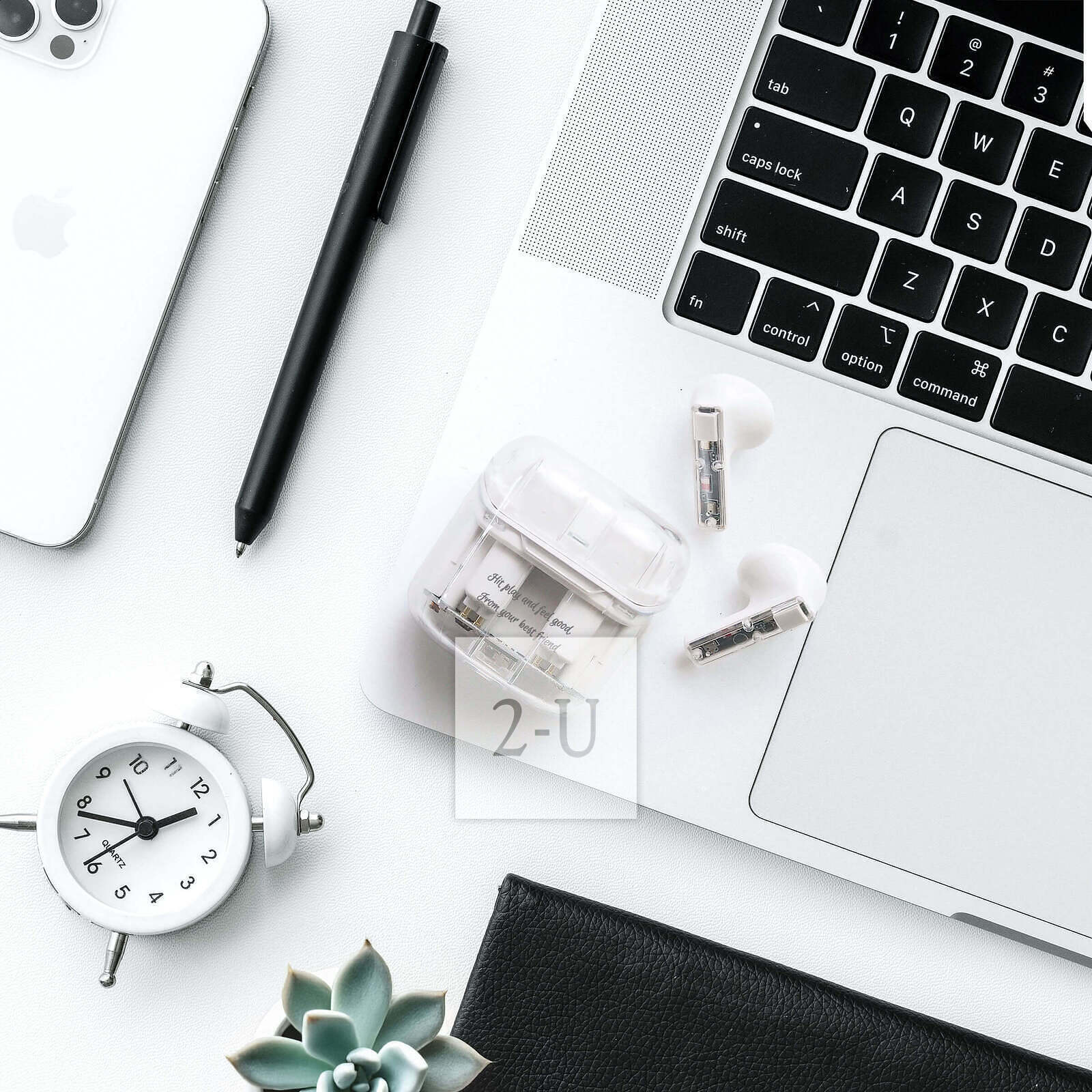 將想要在耳畔呢喃的情話，化作一份禮物的告白