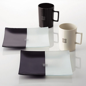 紀梵希 陶瓷馬剋杯子